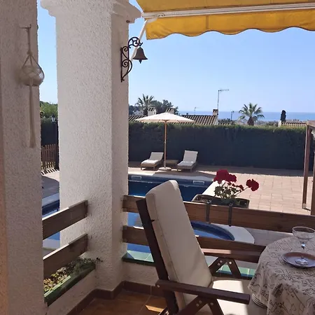 Villa Con Piscina Privada Ideal Familias *