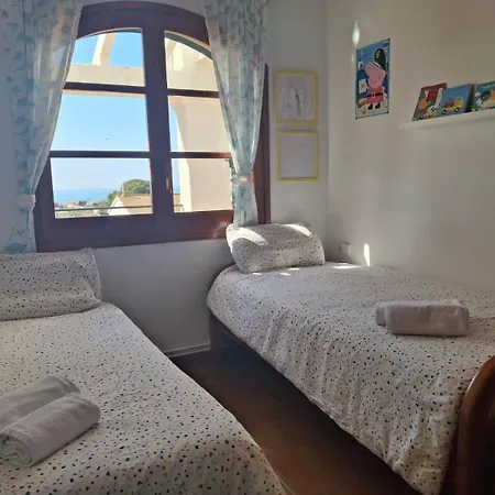 Con Piscina Privada Ideal Familias